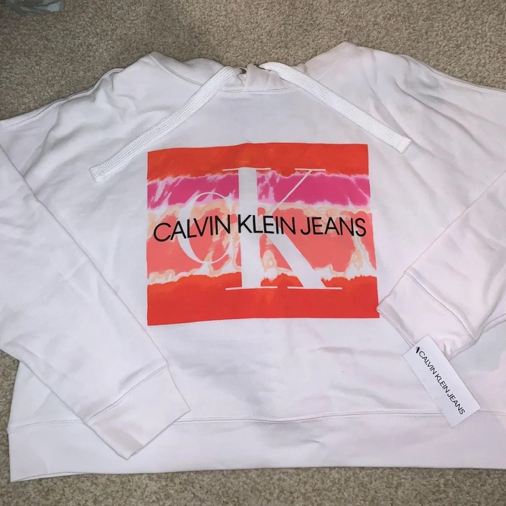 Calvin Klein NWT Cropped Hoodie